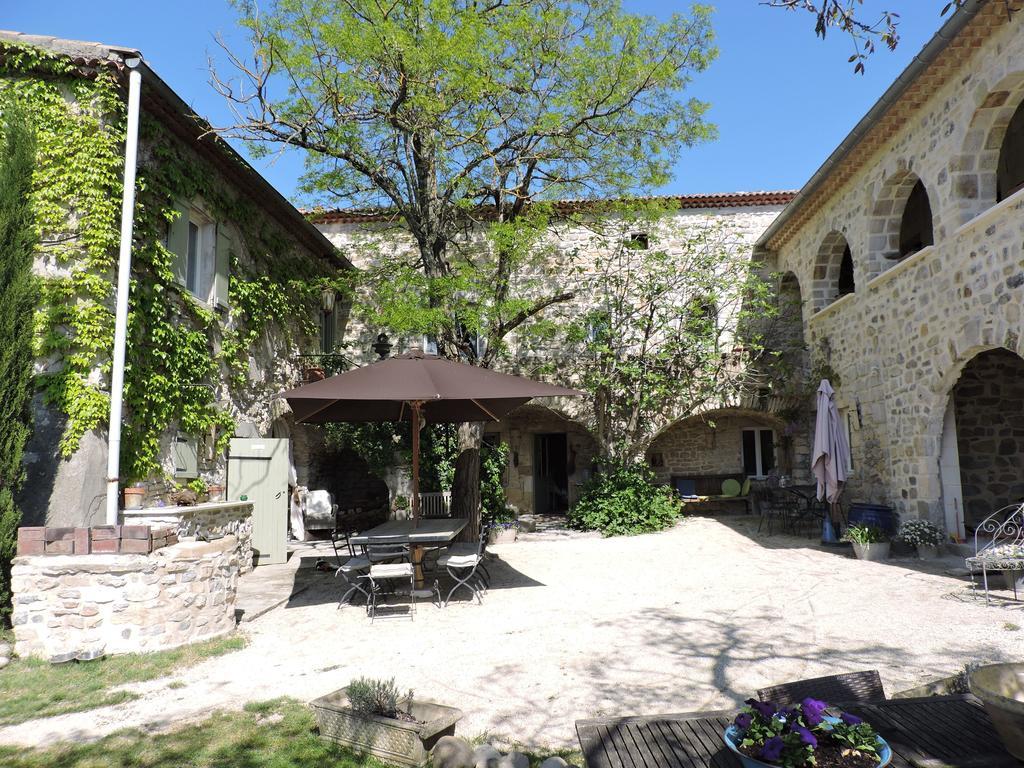 La Flor Azul Bed and Breakfast Grospierres Εξωτερικό φωτογραφία